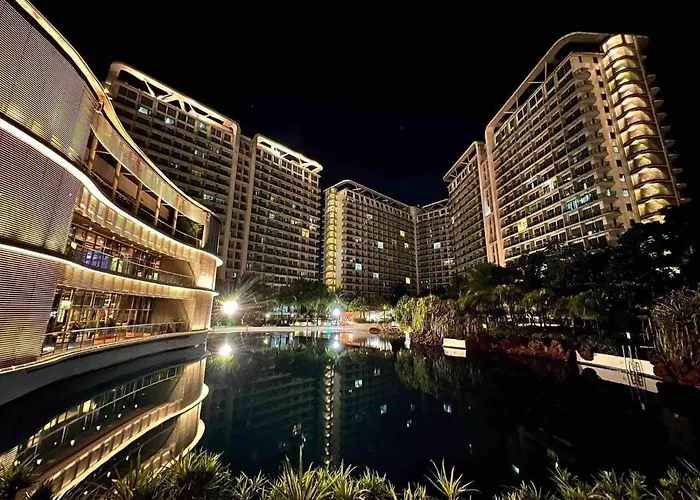 Cozy 1br Cityview With Balcony And Near Airport Apartamento